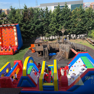 Şişme Decatlon Engelli Parkuru